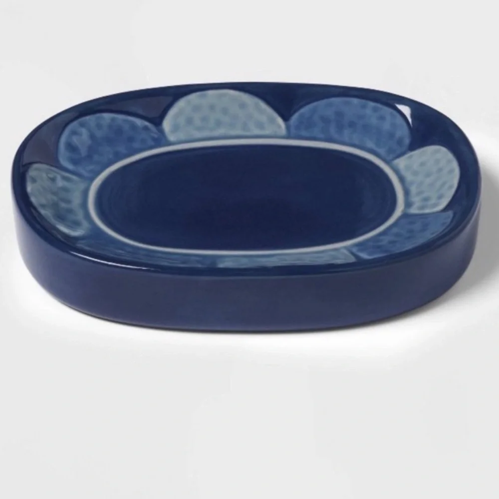 JUNGALOW X OPALHOUSE NWT stoneware soap dish -blue